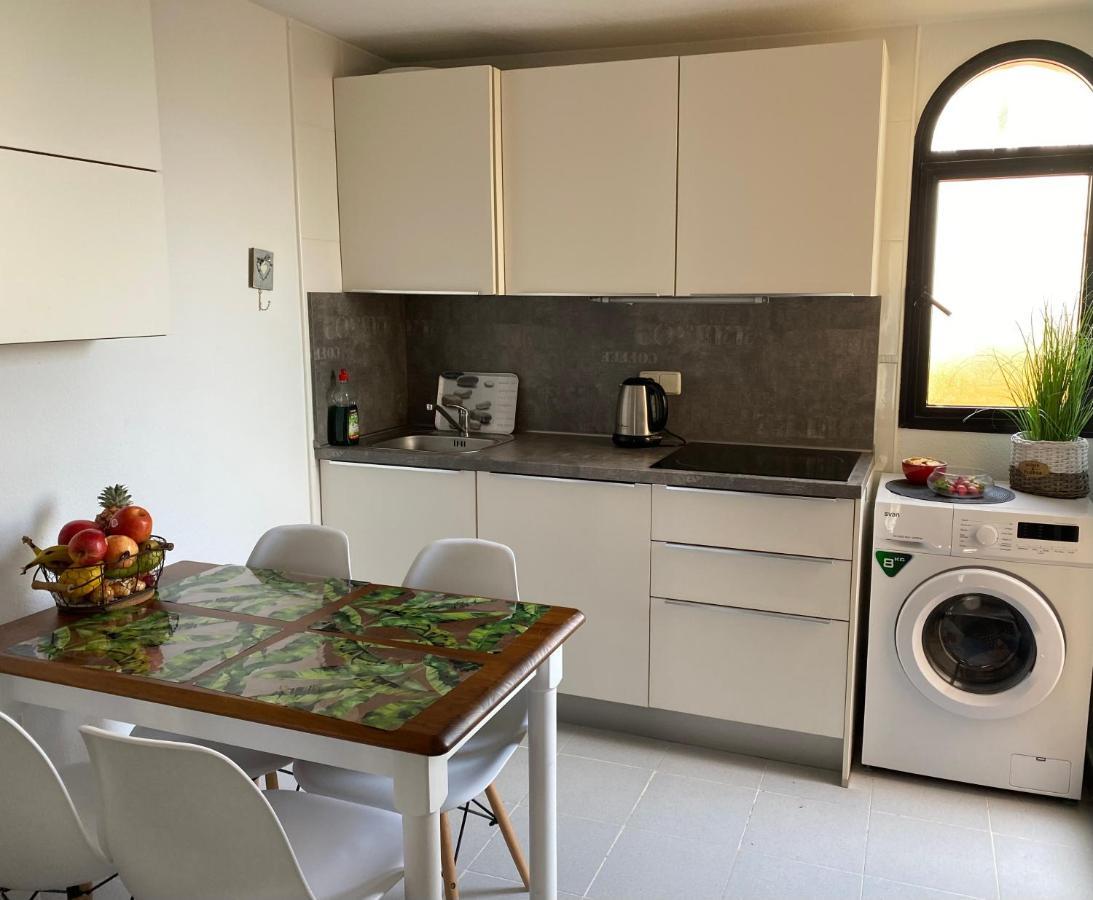 Fuerte Holiday M&M Apartaments Коста Калма Екстериор снимка